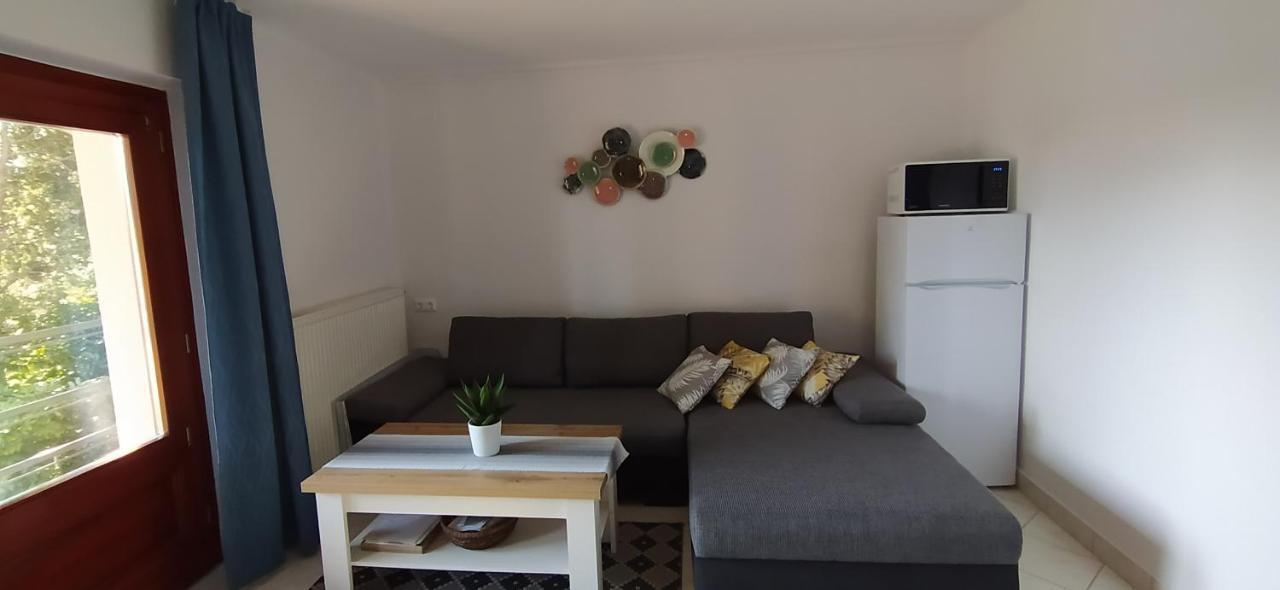 Kertes Nyaralohaz Holiday home Keszthely